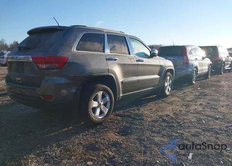 2013 Jeep Grand Cherokee Laredo z USA, uszkodzony, nr VIN 1C4RJFAGXDC558137